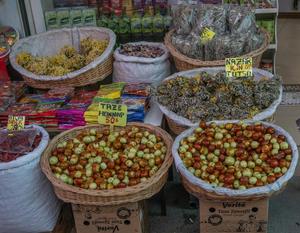 Descubra os benefícios do cozimento em fogo lento e seu impacto no sabor dos alimentos!